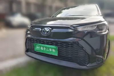 Toyota Frontlander 2023, 14600 км, за 83975.31 CNY