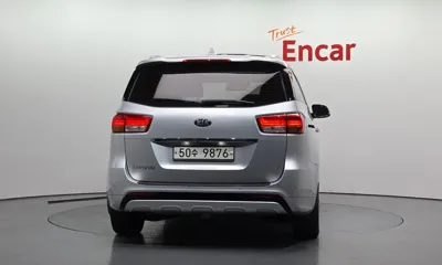Kia Canival 2015, 165646 км, за 9990000 KRW