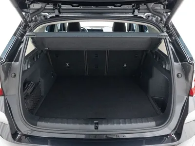 BMW X1 2025, 10440 км, за 41000000 KRW - фото 9