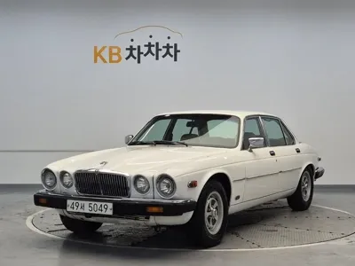 Jaguar XJ · 1986 год