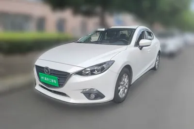 Mazda Mazda 3 Axela · 2016 год
