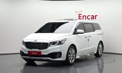 Kia Canival · 2018 год
