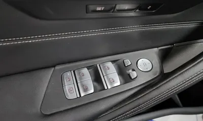 BMW 5-Series 2022, 57600 км, за 35990000 KRW - фото 20