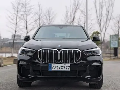 BMW X5 (Import) 2020, 73000 км, за 339799 CNY