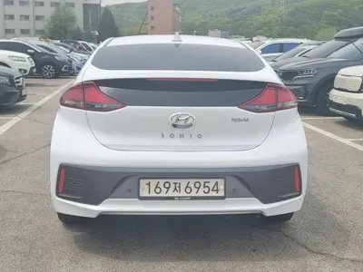 Hyundai Ioniq 2020, 178400 км, за 9800000 KRW - фото 4