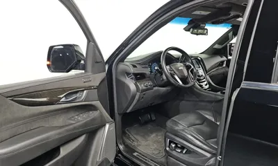 Cadillac Escalade 2018, 109342 км, за 39800000 KRW - фото 10