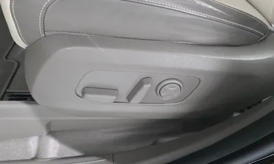 Kia Canival 2023, 50345 км, за 36900000 KRW - фото 32