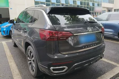 Volkswagen Tayron 2020, 86300 км, за 102479.39 CNY
