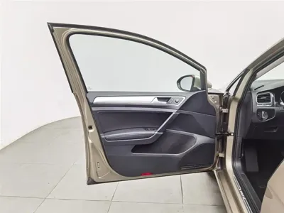 Volkswagen Golf 2019, 109100 км, за 43800 CNY - фото 8