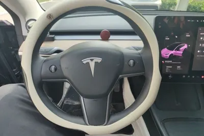 Tesla Model 3 2022, 83800 км, за 145734.87 CNY - фото 7