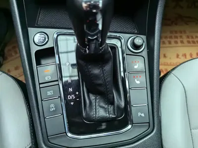 Volkswagen Bora 2023, 62000 км, за 65000 CNY - фото 10