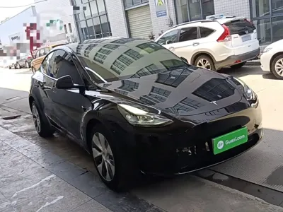 Tesla Model Y 2022, 47699 км, за 154000 CNY