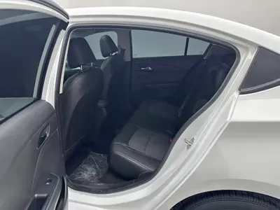 Chevrolet Cavalier 2017, 78000 км, за 21800 CNY - фото 6