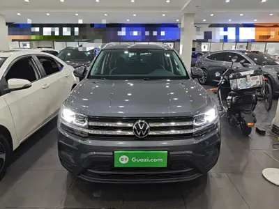 Volkswagen Tharu 2019, 68000 км, за 61800 CNY