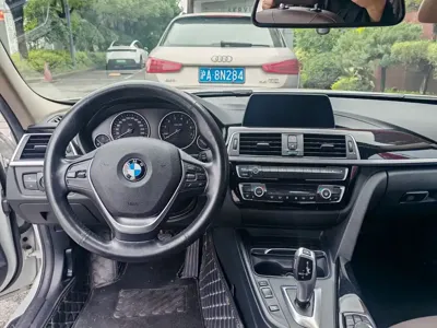 BMW 3 Series 2018, 99000 км, за 66000 CNY - фото 6