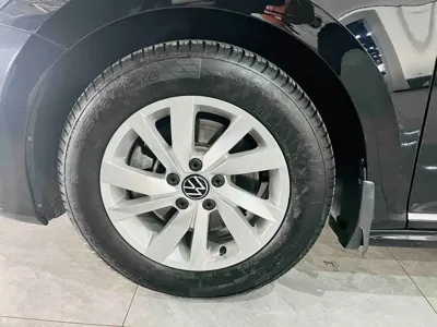 Volkswagen Passat 2023, 94000 км, за 78800 CNY - фото 6