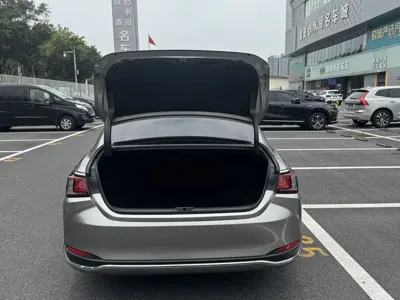 Lexus ES 2019, 65000 км, за 169000 CNY - фото 10