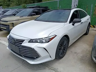 Toyota Avalon 2019, 62000 км, за 92400 CNY