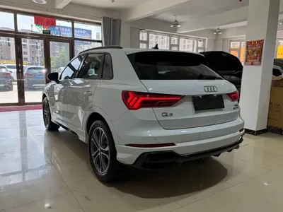 Audi Q3 2023, 10000 км, за 197000 CNY - фото 4