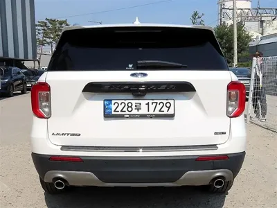 Ford Explorer 2022, 96634 км, за 35500000 KRW
