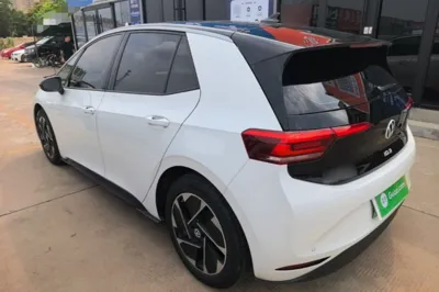 Volkswagen ID.3 2025, 12000 км, за 114355.44 CNY
