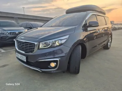 Kia Canival · 2018 год