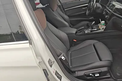 BMW 3 Series 2019, 104300 км, за 111065.22 CNY - фото 23