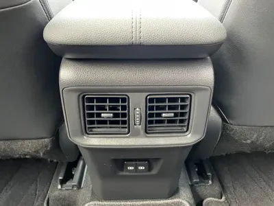 Toyota Wildlander 2023, 51000 км, за 109800 CNY - фото 12
