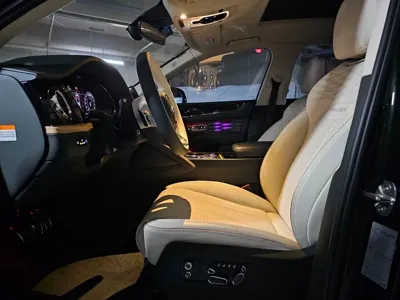 Bentley Bentayga 2024, 10100 км, за 366290000 KRW - фото 6
