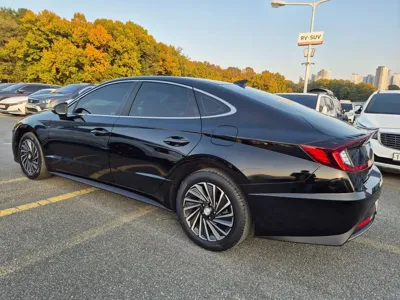 Hyundai Sonata 2022, 68525 км, за 21300000 KRW
