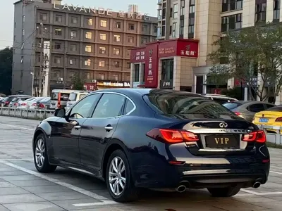 Infiniti Q70 2015, 150000 км, за 58800 CNY - фото 7