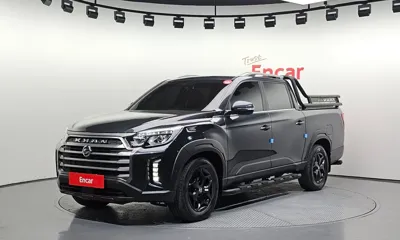 KG_Mobility_Ssangyong Rexton · 2022 год