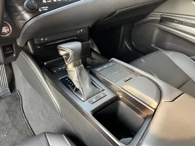 Lexus ES 2019, 70000 км, за 129800 CNY - фото 14