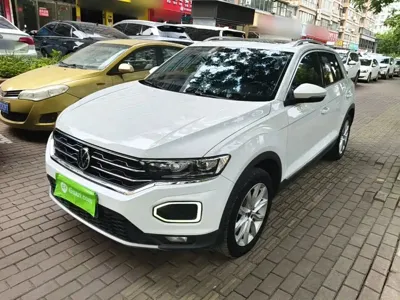 Volkswagen T-Roc · 2021 год