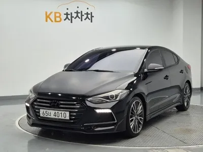 Hyundai Avante · 2018 год