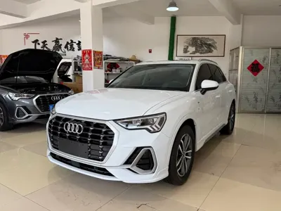Audi Q3 · 2023 год