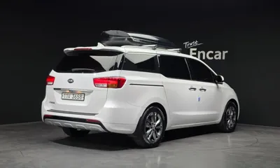 Kia Canival 2018, 206929 км, за 9000000 KRW