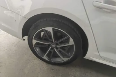 Audi A4L 2019, 106900 км, за 103989.91 CNY - фото 11
