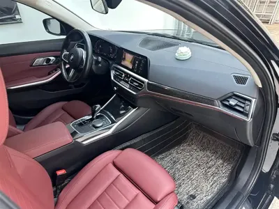 BMW 3 Series 2021, 90000 км, за 125800 CNY - фото 21