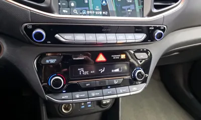 Hyundai Ioniq 2019, 74551 км, за 13700000 KRW - фото 17