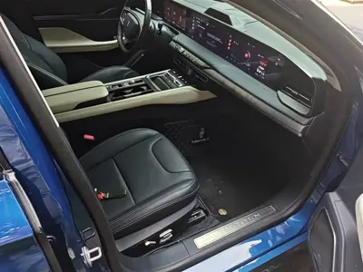 Lincoln Z 2022, 23300 км, за 114700 CNY - фото 8