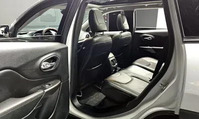 Jeep Cherokee 2020, 20555 км, за 20500000 KRW - фото 26