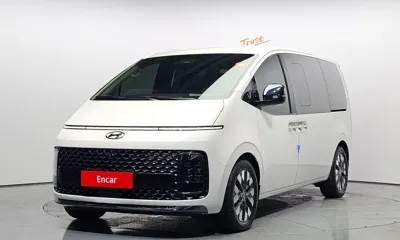Hyundai Staria · 2024 год