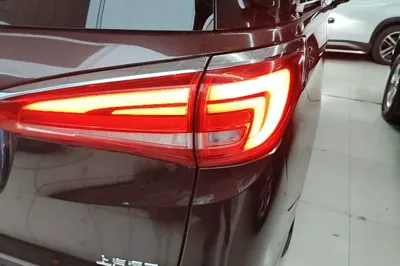 Buick GL8 2017, 151200 км, за 96342.19 CNY - фото 9