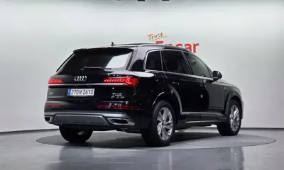 Audi Q7 2021, 85537 км, за 46990000 KRW