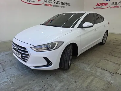 Hyundai Avante 2018, 111000 км, за 9500000 KRW - фото 2