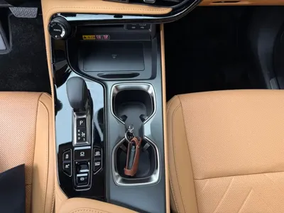 Lexus NX 2025, 1745 км, за 38310000 KRW - фото 9