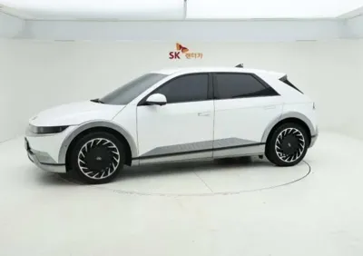 Hyundai Ioniq5 2022, 79729 км, за 6960000 KRW