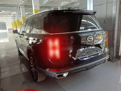 GAC Motor Trumpchi GS8 2025, 4400 км, за 125300 CNY - фото 5