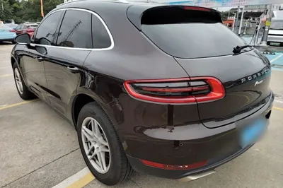 Porsche Macan 2017, 103000 км, за 149908.82 CNY